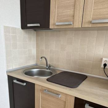 Продается 1-комнатная квартира, 38 м²