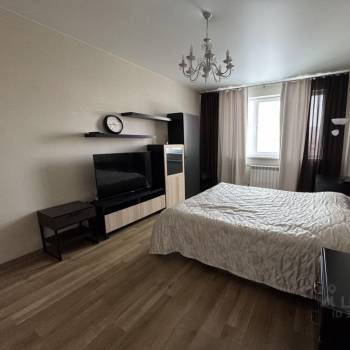 Продается 1-комнатная квартира, 38 м²