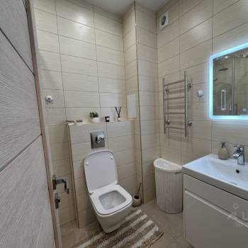 Продается 1-комнатная квартира, 38 м²