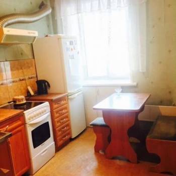Сдается Многокомнатная квартира, 64 м²