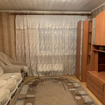 Сдается Многокомнатная квартира, 64 м²