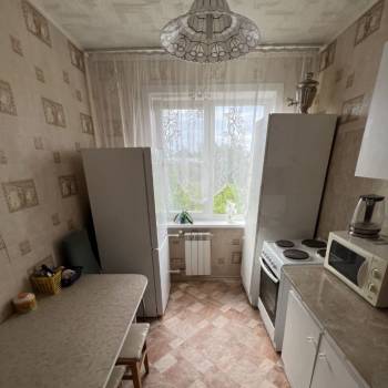 Сдается Многокомнатная квартира, 56 м²