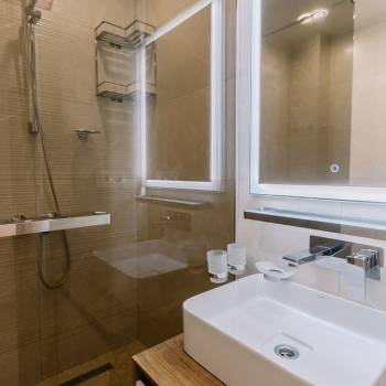 Продается 2-х комнатная квартира, 63 м²