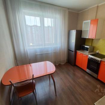 Сдается 1-комнатная квартира, 37 м²