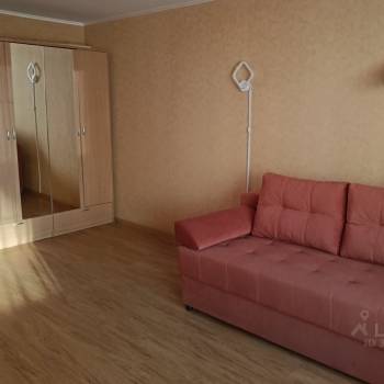 Сдается 1-комнатная квартира, 35 м²