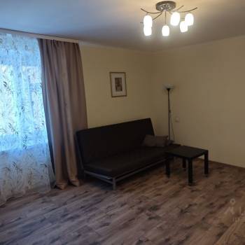 Сдается Многокомнатная квартира, 72 м²