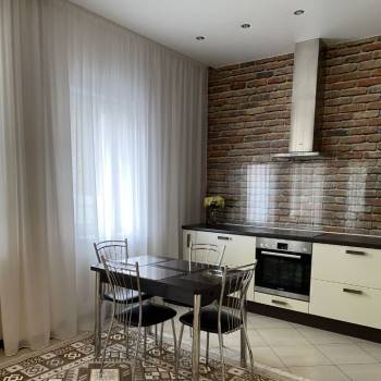 Сдается 2-х комнатная квартира, 55 м²