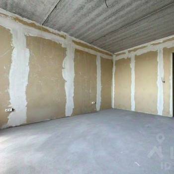 Продается 1-комнатная квартира, 49 м²