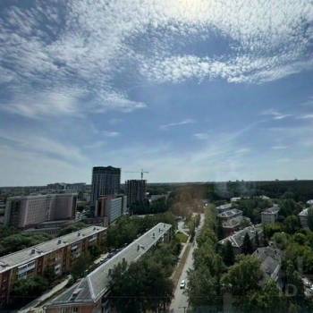 Продается 1-комнатная квартира, 49 м²