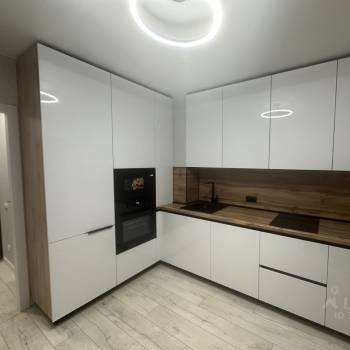 Продается 3-х комнатная квартира, 59 м²