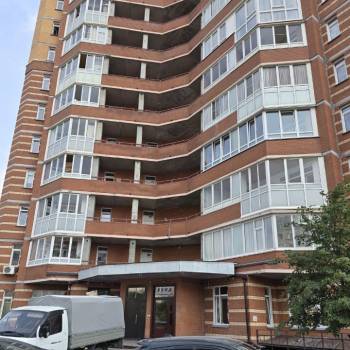Сдается Многокомнатная квартира, 80 м²