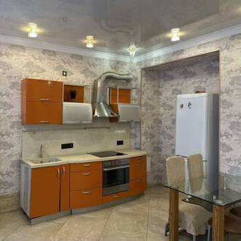 Сдается 2-х комнатная квартира, 60 м²