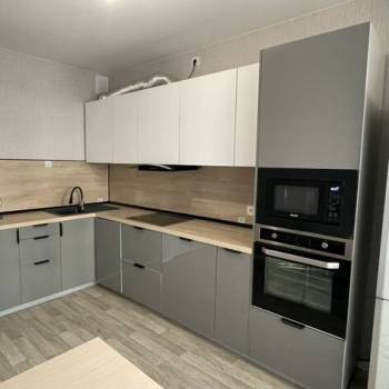 Сдается 2-х комнатная квартира, 66 м²