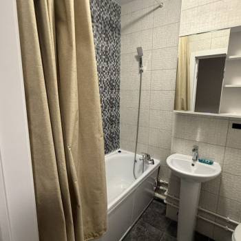 Сдается 2-х комнатная квартира, 66 м²