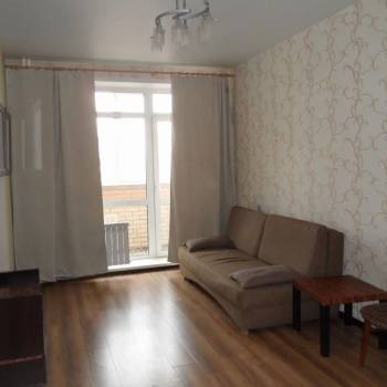 Сдается 1-комнатная квартира, 42 м²