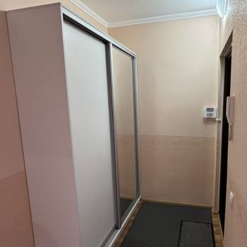 Продается 1-комнатная квартира, 32 м²