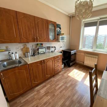 Продается 1-комнатная квартира, 32 м²
