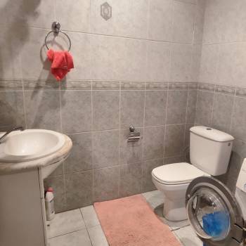 Продается 3-х комнатная квартира, 130 м²