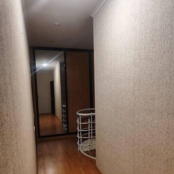 Продается 3-х комнатная квартира, 130 м²