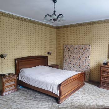 Продается 3-х комнатная квартира, 130 м²