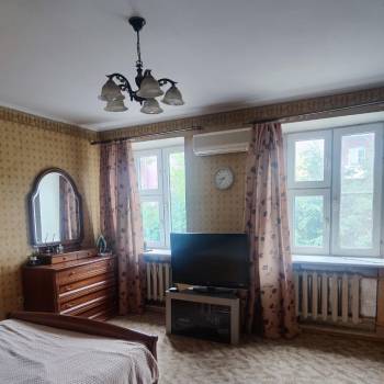 Продается 3-х комнатная квартира, 130 м²