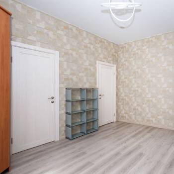 Продается Многокомнатная квартира, 85,6 м²
