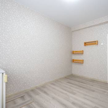 Продается Многокомнатная квартира, 85,6 м²