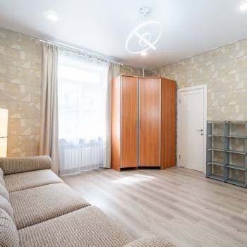 Продается Многокомнатная квартира, 85,6 м²