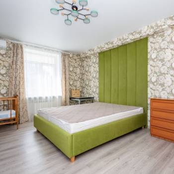 Продается Многокомнатная квартира, 85,6 м²