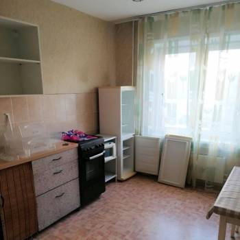 Сдается 1-комнатная квартира, 39 м²