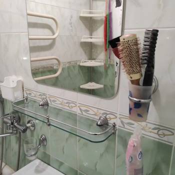 Сдается Многокомнатная квартира, 60 м²