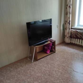 Сдается Многокомнатная квартира, 60 м²