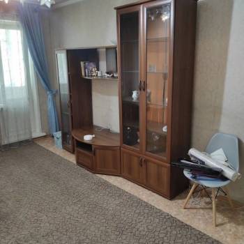 Сдается Многокомнатная квартира, 60 м²