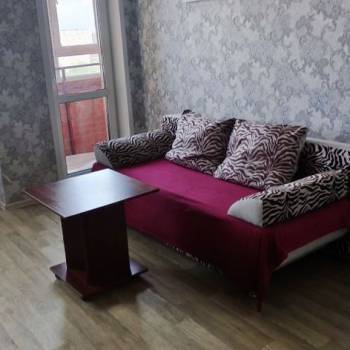 Сдается 1-комнатная квартира, 42 м²