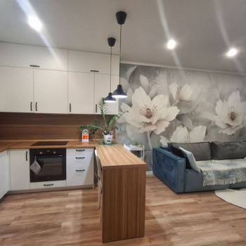 Продается 1-комнатная квартира, 40,6 м²