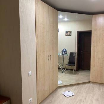 Продается Многокомнатная квартира, 95,3 м²