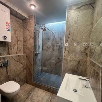 Сдается 2-х комнатная квартира, 65 м²