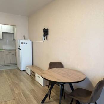 Сдается 1-комнатная квартира, 39 м²