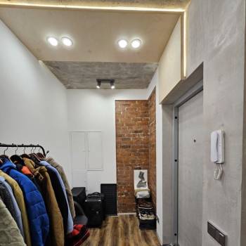 Продается Многокомнатная квартира, 100,4 м²