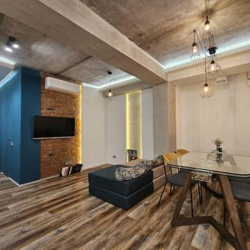 Продается Многокомнатная квартира, 100,4 м²