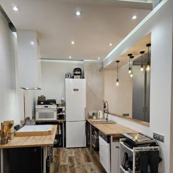 Продается Многокомнатная квартира, 100,4 м²