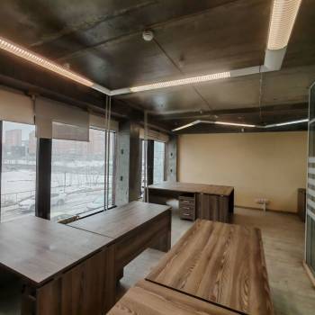Сдается Нежилое помещение, 243,9 м²