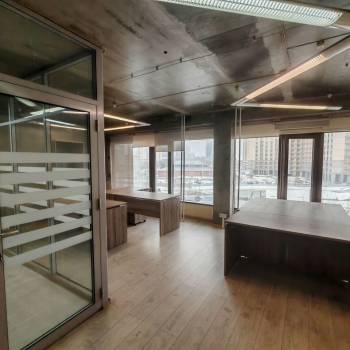 Сдается Нежилое помещение, 243,9 м²