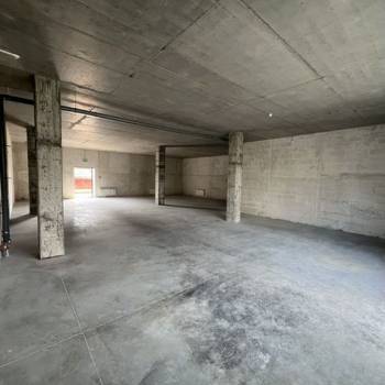 Сдается Нежилое помещение, 193 м²