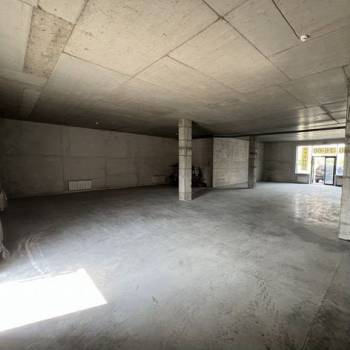 Сдается Нежилое помещение, 193 м²