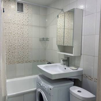 Продается 1-комнатная квартира, 40 м²