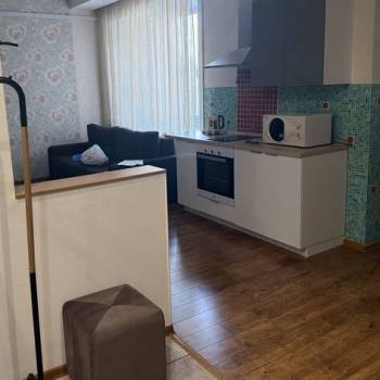 Сдается 2-х комнатная квартира, 80,1 м²