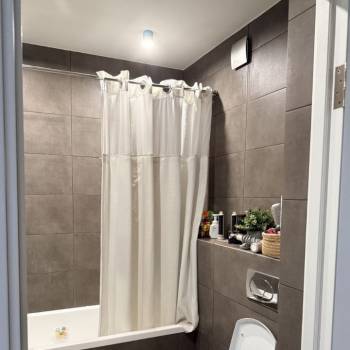 Продается 1-комнатная квартира, 42,1 м²