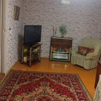 Продается Многокомнатная квартира, 72 м²