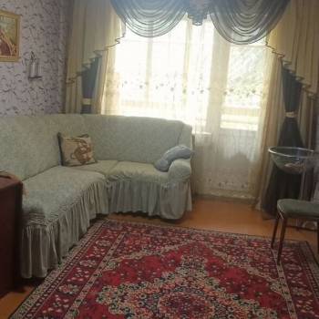 Продается Многокомнатная квартира, 72 м²
